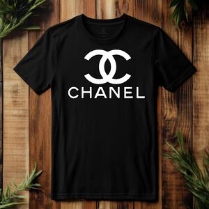 Gildan t shirt with a luxury inspired design.